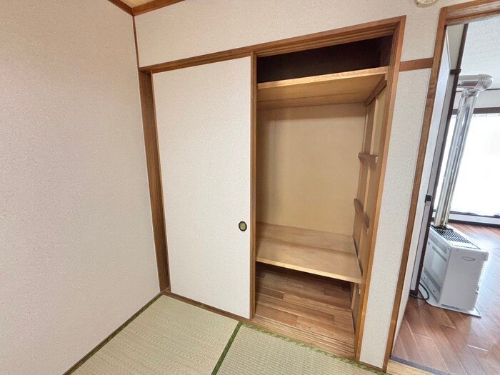 物件内観写真18　(収納)