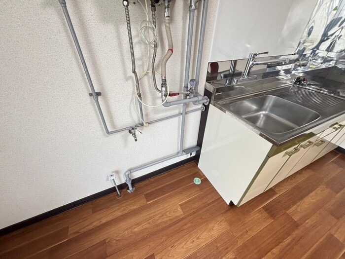 物件内観写真21　(洗濯機置場)