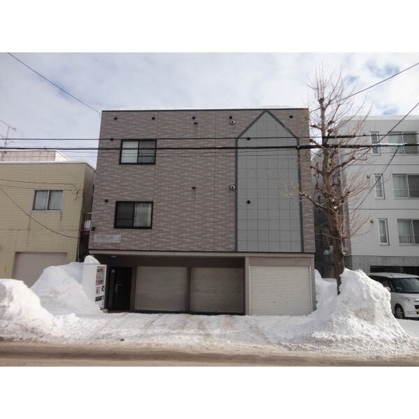 物件外観写真1　(外観写真)