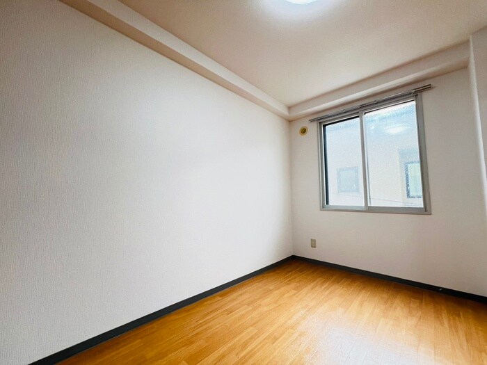 物件内観写真19　(居室)