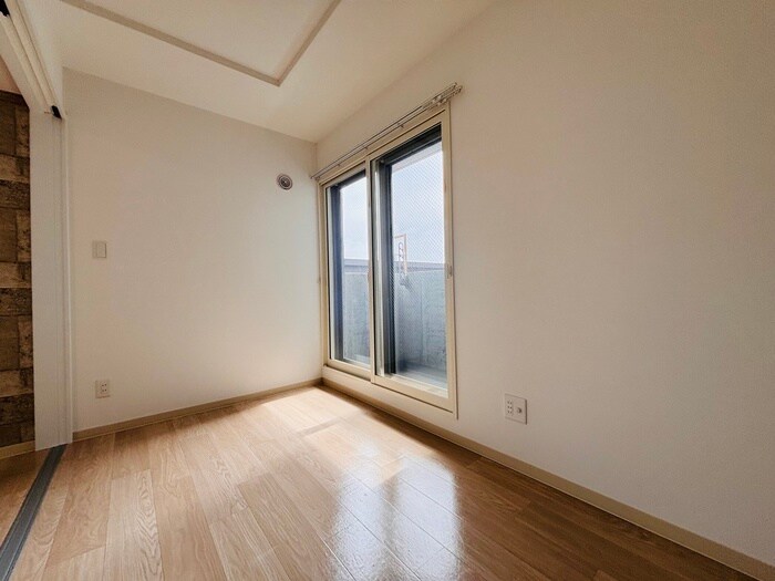 物件内観写真21　(居室)