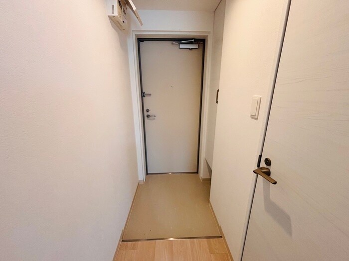 物件内観写真21　(玄関)