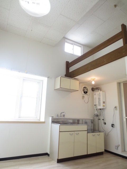 物件内観写真5　(居室)