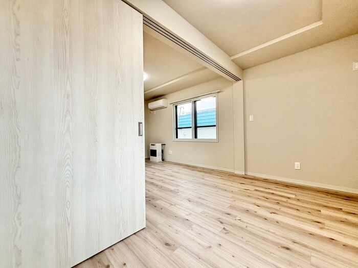 物件内観写真7　(居室)