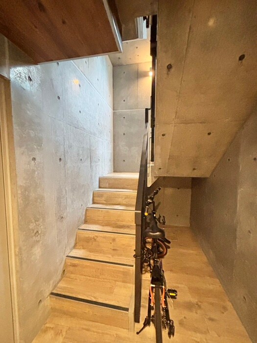 物件外観写真3　(建物設備)