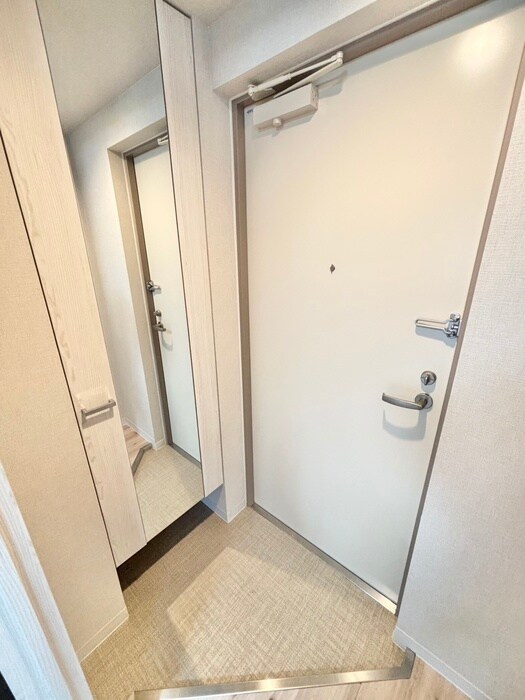 物件内観写真19　(玄関)