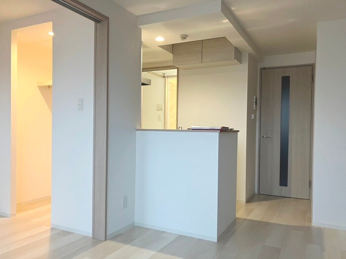 物件内観写真3　(居室)