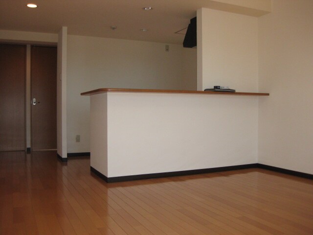 物件内観写真4　(居室)