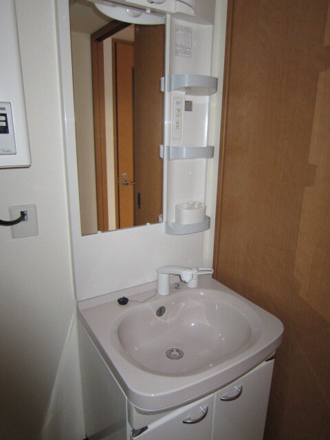 物件内観写真7　(洗面)