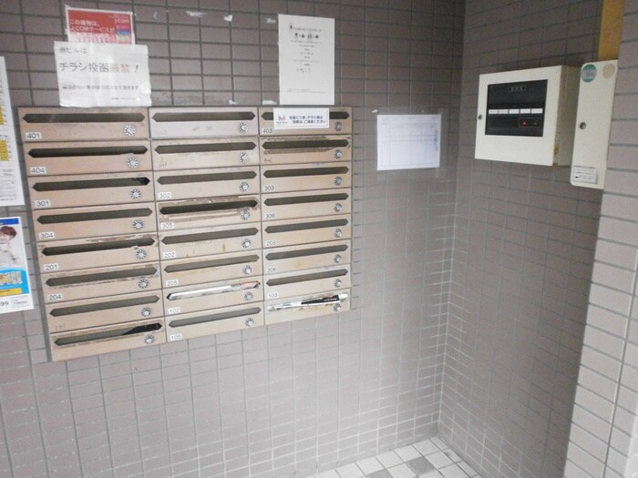 物件外観写真6　(建物設備)