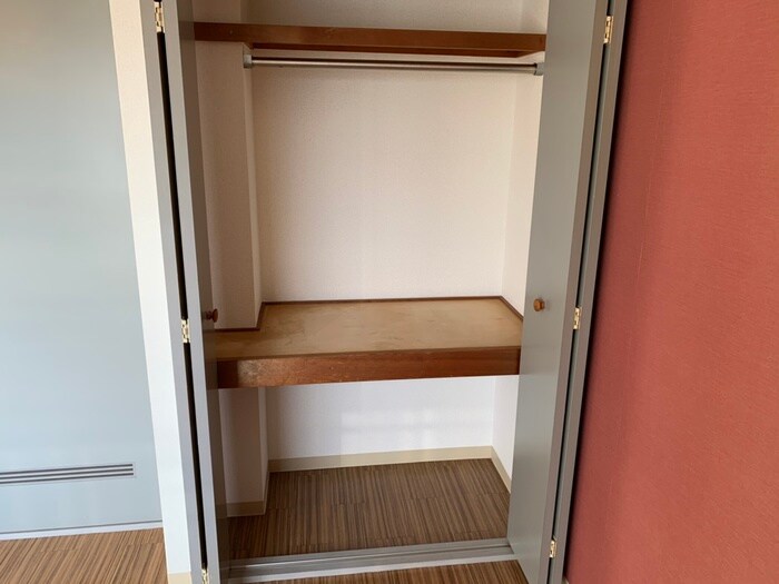 物件内観写真11　(収納)