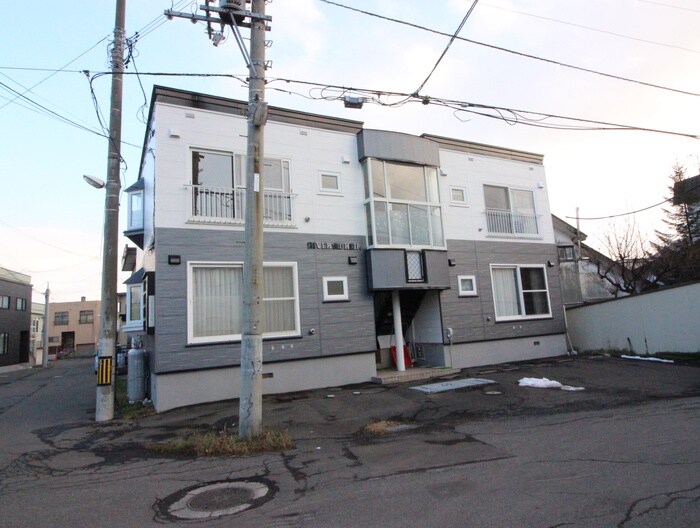 物件外観写真2　(外観写真)