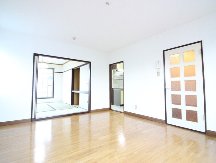 物件内観写真5　(居室)