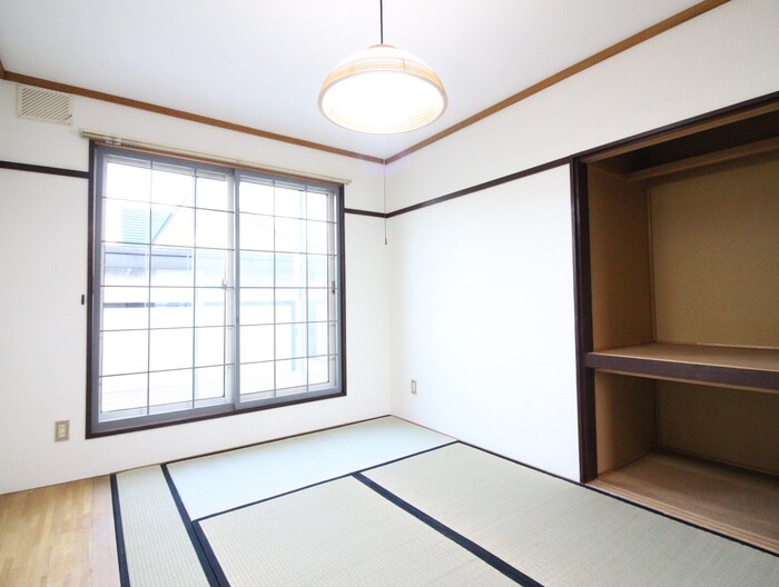 物件内観写真8　(居室)