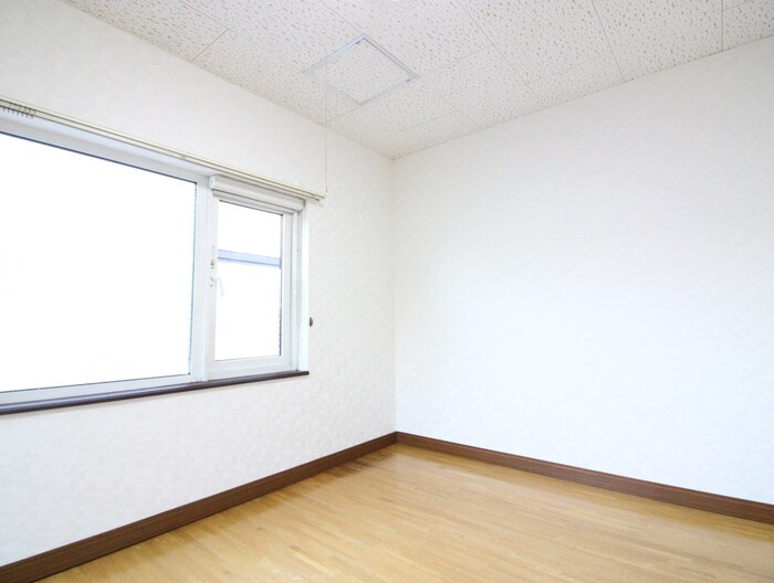 物件内観写真14　(居室)