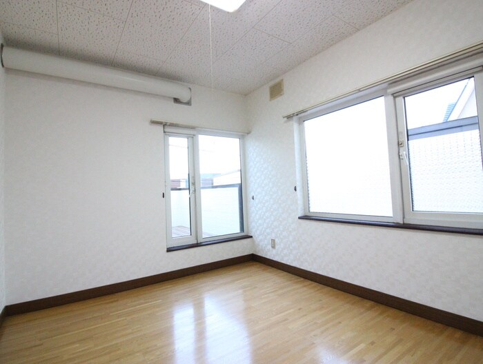 物件内観写真15　(居室)