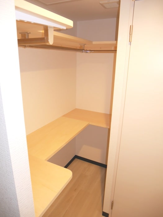 物件内観写真19　(収納)