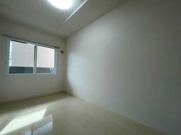 物件内観写真21　(居室)