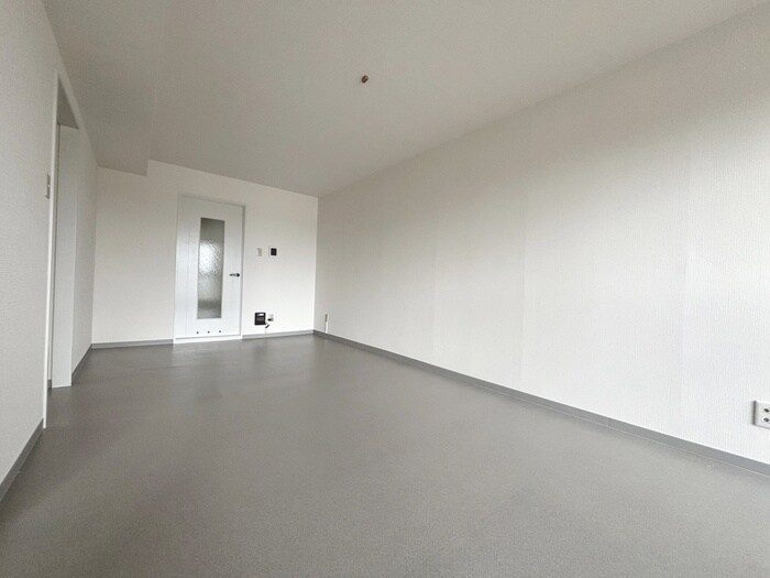 物件内観写真6　(居室)