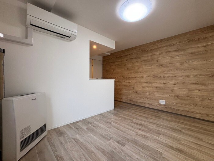 物件内観写真9　(居室)