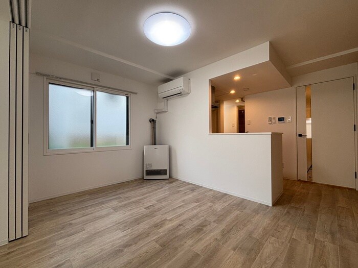 物件内観写真10　(居室)