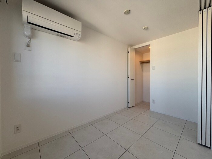 物件内観写真12　(居室)