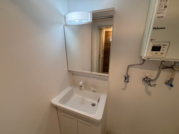 物件内観写真16　(洗面)