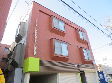 Ｖｉｌｌａ　Ｇａｒｄｅｎ３２外観写真