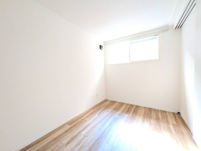 物件内観写真14　(居室)