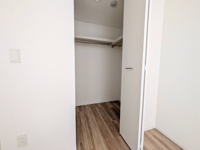 物件内観写真15　(収納)