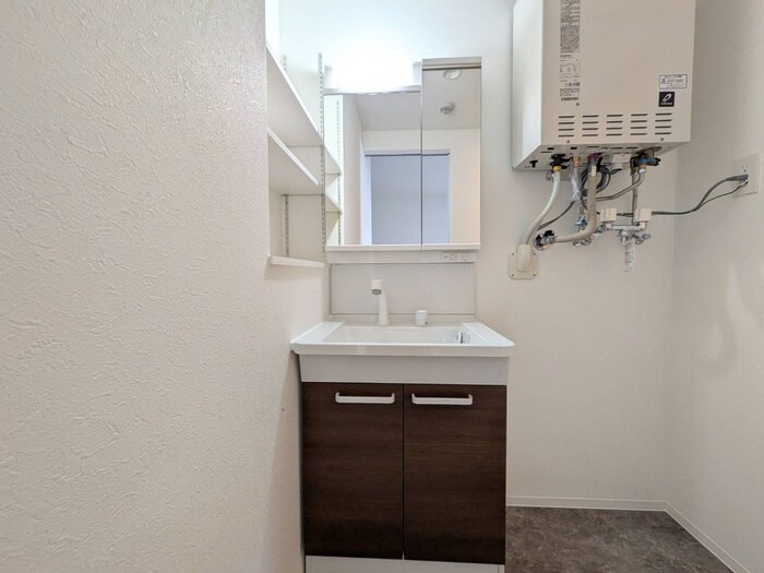 物件内観写真18　(洗面)