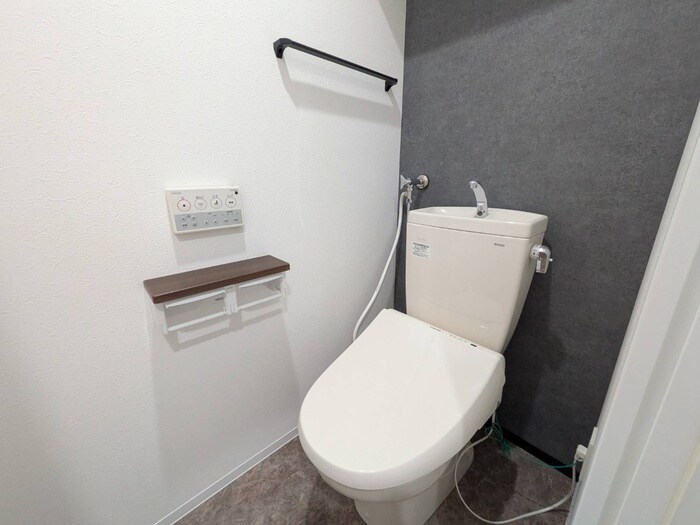 物件内観写真19　(トイレ)