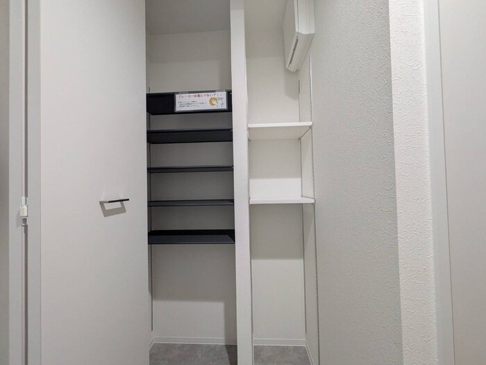 物件内観写真22　(靴箱)