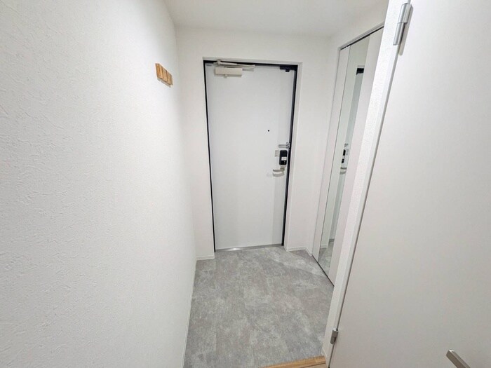 物件内観写真22　(玄関)