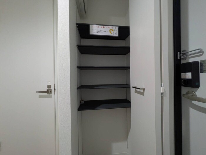 物件内観写真22　(靴箱)