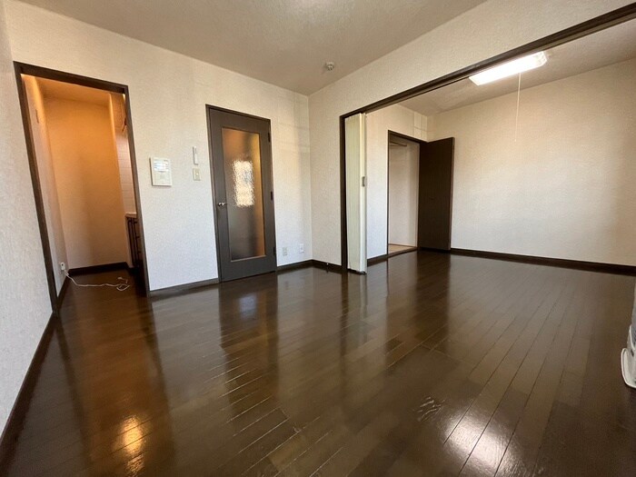 物件内観写真8　(居室)