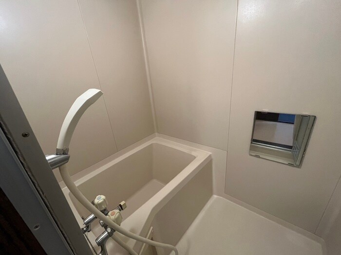 物件内観写真12　(バス／シャワールーム等)