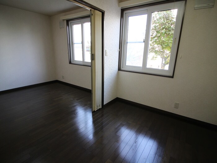 物件内観写真13　(居室)