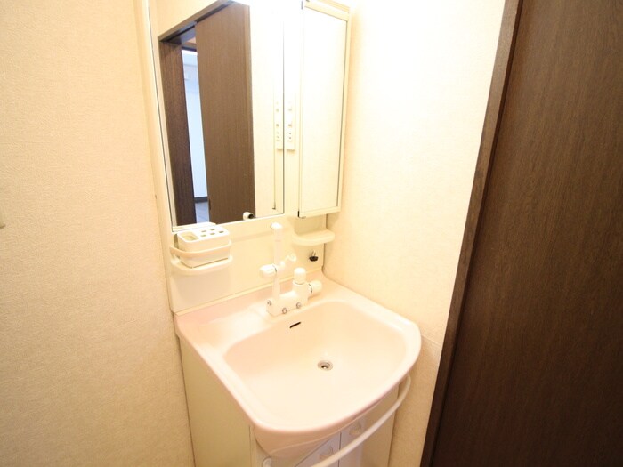 物件内観写真16　(洗面)