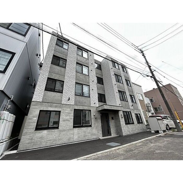 物件外観写真2　(外観写真)