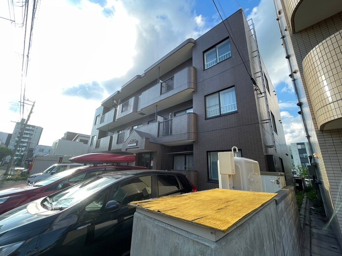 物件外観写真2　(外観写真)