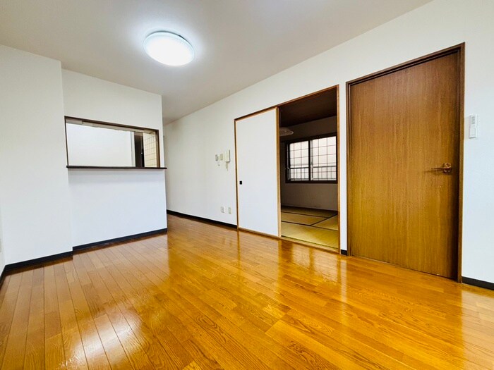 物件内観写真10　(居室)