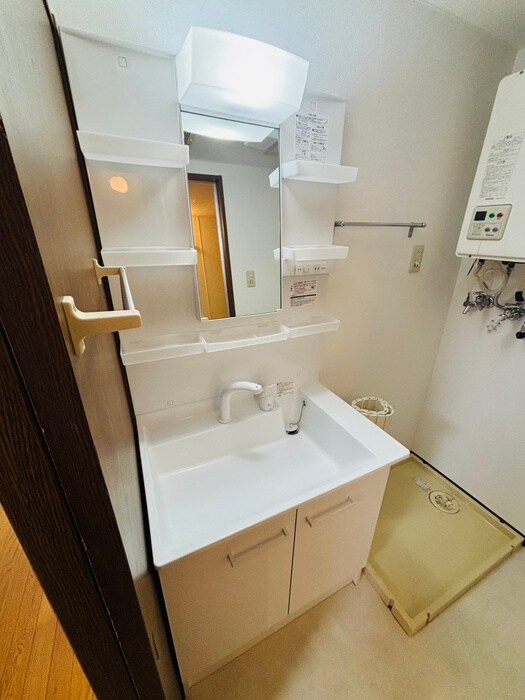 物件内観写真18　(洗面)