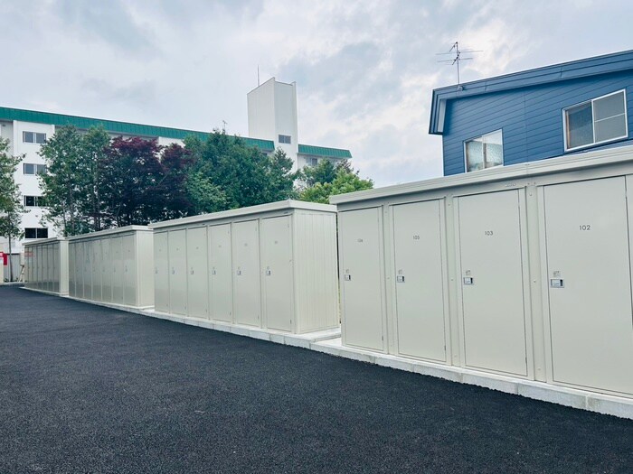 物件外観写真4　(建物設備)