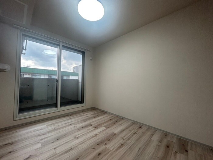 物件内観写真10　(居室)