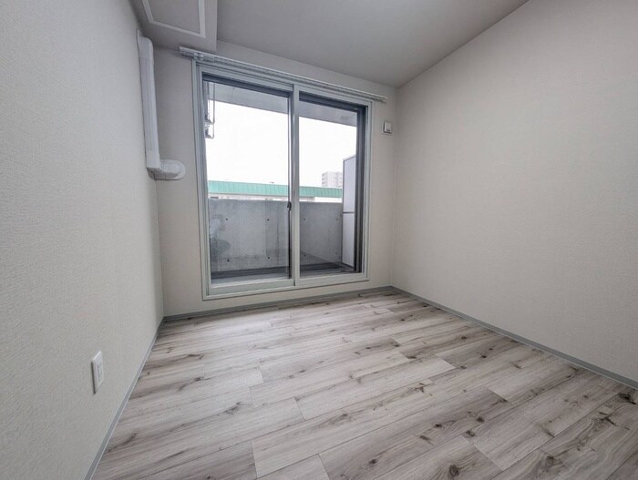 物件内観写真18　(居室)