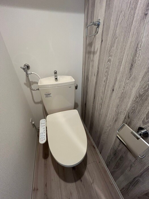 物件内観写真11　(トイレ)