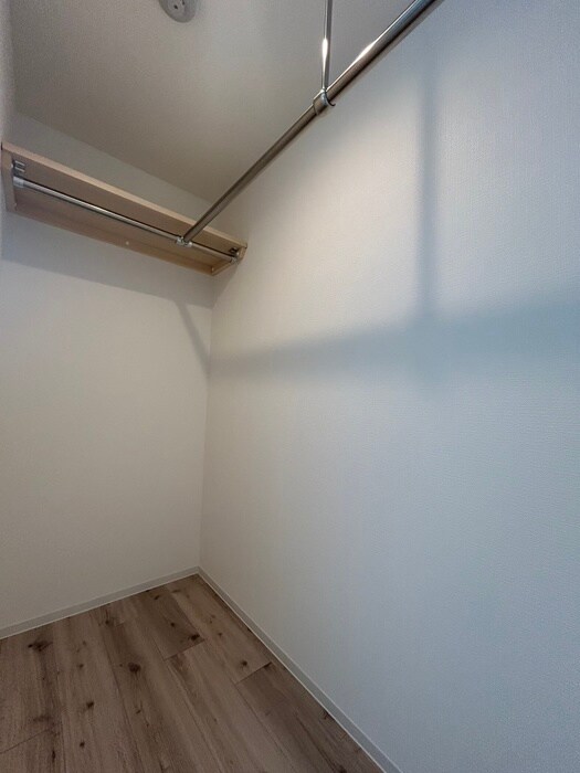 物件内観写真18　(収納)