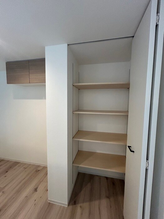 物件内観写真19　(収納)