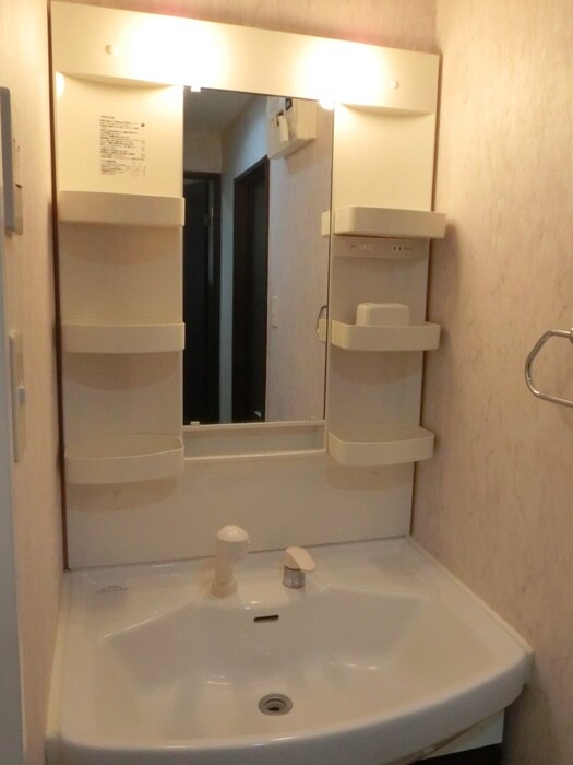 物件内観写真13　(洗面)